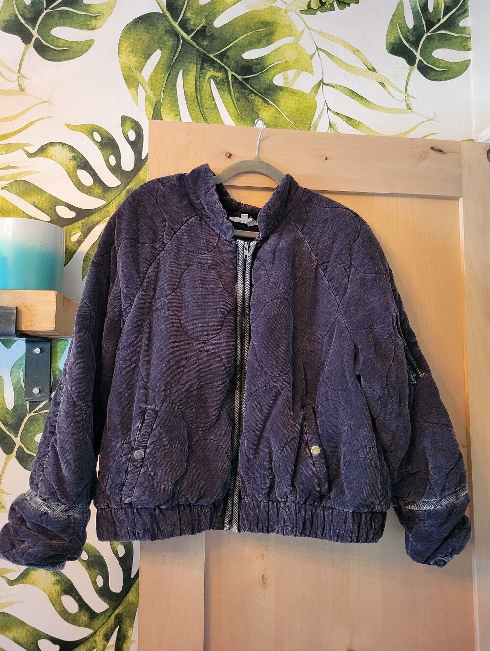 Oli & Hali Mineral Washed Quilted Bomber Jacket, Black, Size Large